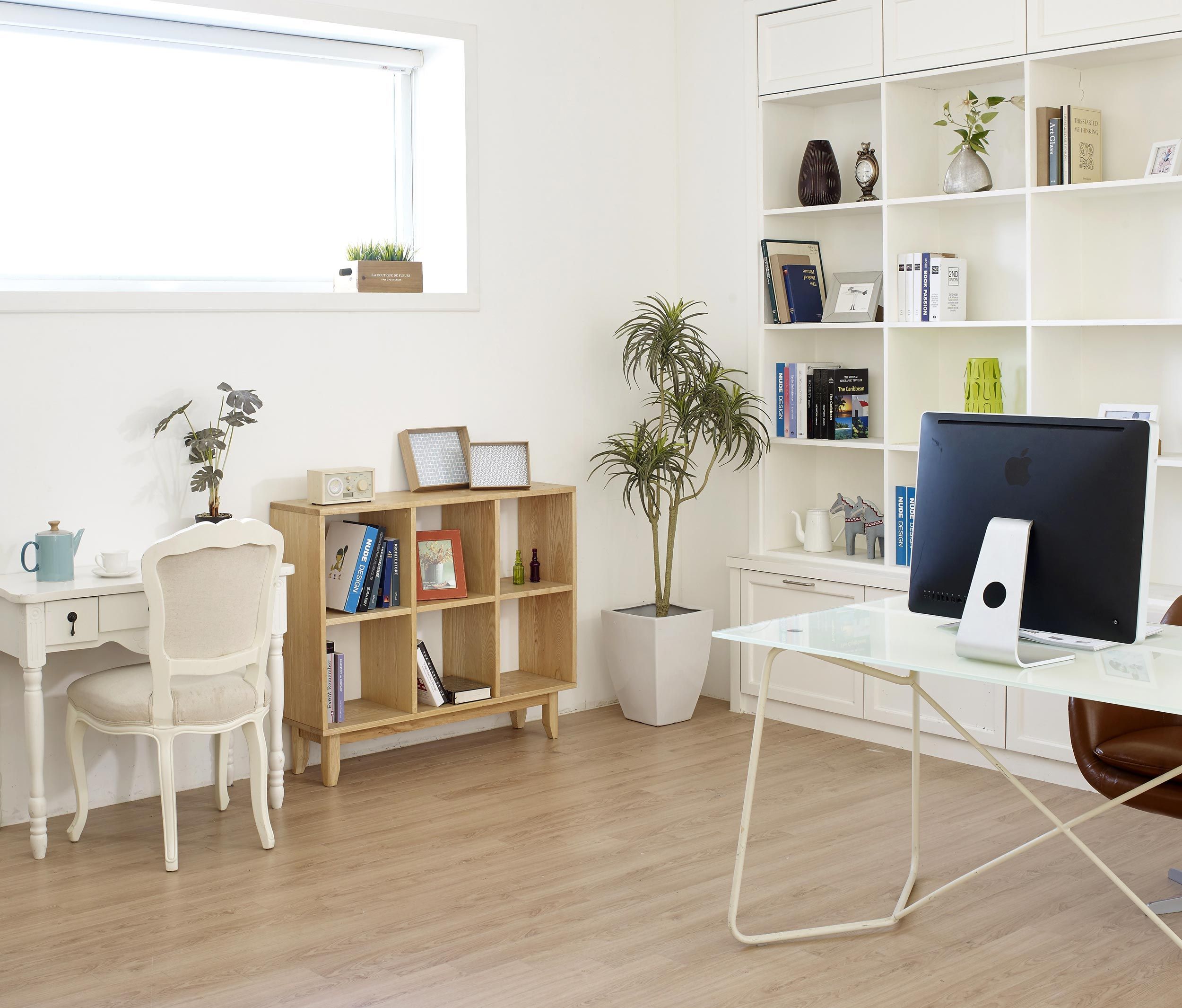 Home office with motorized window treatments, human-centric lighting and video conferencing